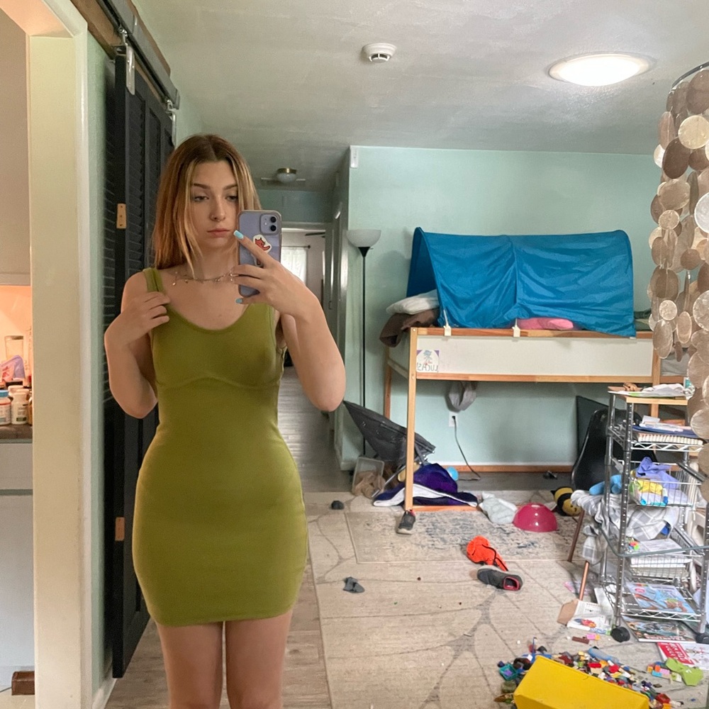 small green bodycon dress, like new only worn once